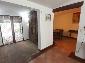 Casa · 482m² · 3 Quartos · 6 Vagas · Casa em Vila Santo Antônio, Cotia/SP de 482m² 3 quartos à venda por R$ 2.200.000,00