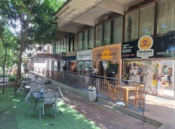 Comercial , Brasília · Excelente Loja à Venda na Asa Norte, em quadra diferenciada.