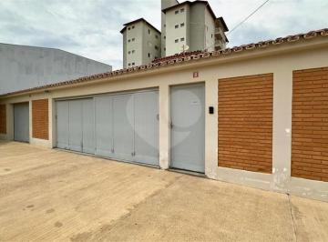 Casa · 212m² · 3 Quartos · 2 Vagas · Casa com 3 quartos à venda em Cidade nova i - SP