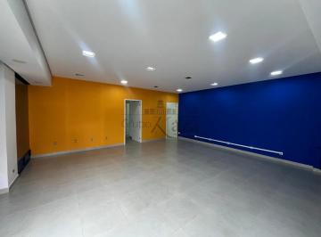 Comercial · 228m² · Ponto Comercial - Centro - 228m².