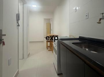 Apartamento · 34m² · 1 Quarto · 1 Vaga · Canto do Forte - Oportunidade!