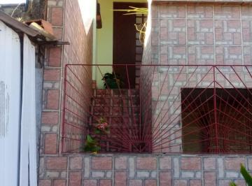 Casa no Primeiro Piso com Escada Independente – Portão | Lauro de Freitas · Casa no Primeiro Piso com Escada Independente – Portão | Lauro de Freitas
