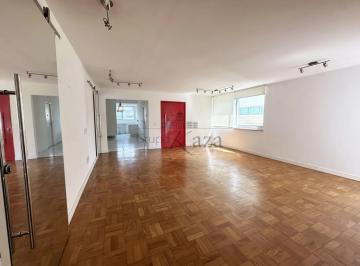 Apartamento · 140m² · 2 Quartos · 1 Vaga · Apartamento - Jardim Europa - 2 Suítes - 140m².