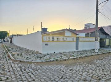 Casa · 71m² · 2 Quartos · 4 Vagas · Casa em Presidente Costa e Silva, Mossoró/RN