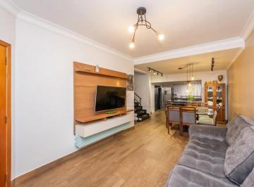Casa · 172m² · 3 Quartos · 3 Vagas · Sobrado à venda com 172m² e 03 quartos na Vila Gonçalves - Santo André/SP