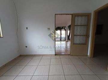 Casa · 480m² · 8 Quartos · 2 Vagas · 4 Casa Padrão para Venda em unico terreno no Bairro Ipiranga, em Ribeirão Preto SP