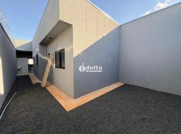 Casa · 165m² · 3 Quartos · 2 Vagas · Casa disponível para venda no bairro Novo Mundo em Uberlândia MG