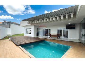 Casa · 330m² · 4 Quartos · 2 Vagas · CASA TÉRREA À VENDA 4 QUARTOS 1 SUÍTE PISCINA, SAUNA, ACADEMIA E ÁREA GOURMET - CONDOMÍNIO OURO V
