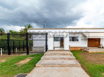 141882_6b995745-8ac7-40d6-b9ff-deb4e1b43958.jpg · SMPW Quadra 7 - PARK WAY SMPW QUADRA 07 CASA ACONCHEGANTE 3 QUARTOS 1 SUÍTE  5.000M² DE ÁREA VERDE