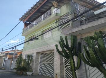 Casa · 200m² · 3 Quartos · 1 Vaga · Sobrado com 3 quartos à venda em Vila carbone - SP