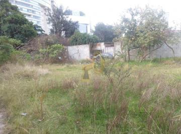 Terreno · 644m² · TERRENO EM PINHEIROS COM RENDA