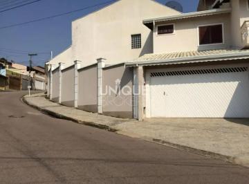 Casa · 221m² · 3 Quartos · 2 Vagas · Casa com 3 quartos, Vila Galvão - Jundiaí