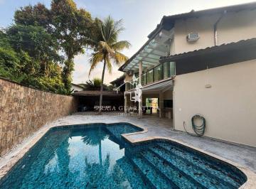 Casa de 3 quartos, Bertioga · À 180m da praia Sobrado para reforma - cód. 553