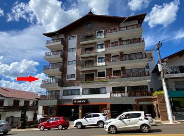 Apartamento de 2 quartos, Treze Tílias · Apartamento no centro de Treze Tilias