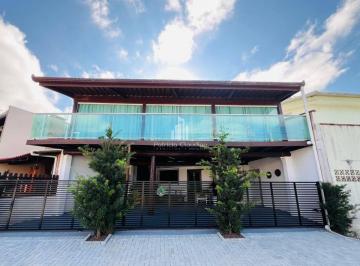 Casa · 79m² · 3 Quartos · 3 Vagas · Sobrado Com 03 Dormitórios (01 suíte) A 190m Da Praia!