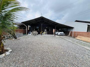 Casa · 140m² · 2 Quartos · 2 Vagas · Casa Com 02 Dormitórios E Amplo Espaço de Terreno