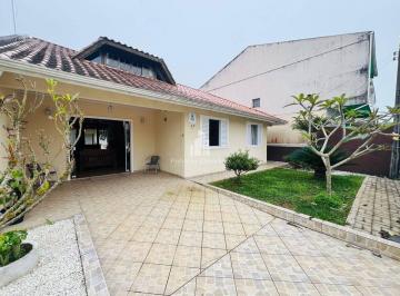 Casa · 341m² · 5 Quartos · 4 Vagas · Excelente Casa Com 341,20m² Em Um Terreno de 720m² - 100m Da Praia!
