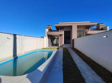 Casa · 89m² · 3 Quartos · 2 Vagas · Casa com alto padrão de acabamento na Barra do Sai