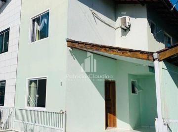 Casa · 83m² · 2 Quartos · 1 Vaga · Excelente Sobrado Com 02 Quartos, No Balneário Verdes Mares!