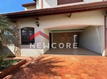 Casa · 241m² · 3 Quartos · 3 Vagas · Casa em  Rua Higyno Guilherme Costato - Jardim Pinheiros - Valinhos/SP