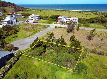 Terreno · 399m² · Terreno a 250m do mar na Praia da Gamboa – Loteamento residencial
