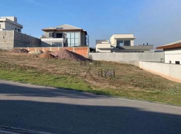Terreno · 600m² · Oportunidade - Terreno em Condomínio - Urbanova - Condomínio Colinas Paratehy Sul - 600m².