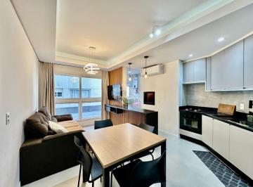 Apartamento · 55m² · 2 Quartos · 1 Vaga · Apartamento de 2 dormitórios, mobiliado e decorado com box/vaga de garagem no bairro Navegantes em C