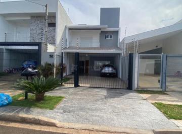 Casa · 175m² · 3 Quartos · 2 Vagas · Casa/Sobrado Sobrado em Maringá