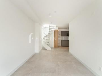 12551-20251222230150_zap.jpg · Apartamento duplex silencioso e de fundos em prédio novo da Mozak.
