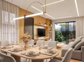 Casa · 256m² · 3 Quartos · 1 Vaga · Casas à venda em Seminário, Curitiba | 3 quartos com 256 m²