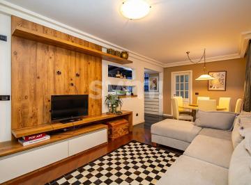 Apartamento · 206m² · 4 Quartos · Apartamento à venda - em Batel