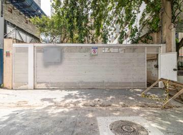 Comercial · 1100m² · 31 Quartos · 8 Vagas · Prédio comercial na Rua Gomes de Carvalho, N. 615 • 1100 m²