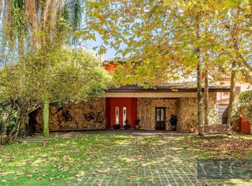 Casa · 470m² · 3 Quartos · 6 Vagas · Casa a venda 470m 3 dormitórios 2 vaga por R$ 2.385.000,00 - Alphaville/SP