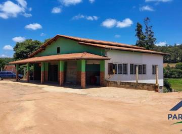Comercial · 3000m² · 15 Vagas · Oportunidade Única no Bairro Bela Vista: Ponto Comercial + Residência