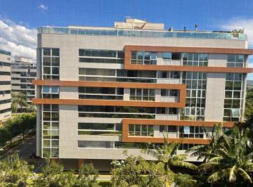 Apartamento Aluguel de 3 quartos · Alugo 3 qtos 2 vagas, nascente, com lazer
