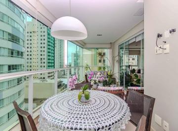Apartamento · 151m² · 3 Quartos · 3 Vagas · Apartamento à venda no Centro m Balneário Camboriú.