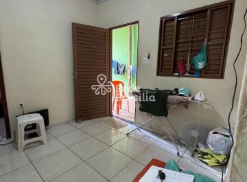 Casa · 70m² · 4 Quartos · 1 Vaga · QE 38 - CASA COM 02 QUARTOS E DUAS EDÍCULAS - GUARÁ II/DF