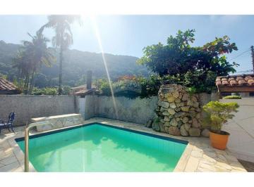 Casa · 125m² · 4 Quartos · 5 Vagas · Casa com 4 dormitórios, 1 suíte, sala 2 ambientes, cozinha, área de serviço, piscina e Churrasqueira
