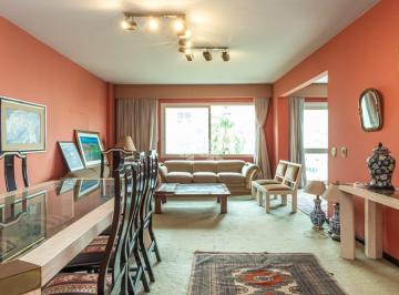 Apartamento · 142m² · 3 Quartos · 2 Vagas · Exclusividade e Vista Panorâmica no Coração do Moinhos de Vento. Apartamento com 3 dormitórios, suít