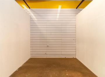 Comercial · 6m² · 1 Quarto · Loja em galeria na Rua Barão de Itapetininga, N. 221 - Loja 23 Térreo • 6 m²