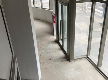 Comercial · 506m² · Prédio comercial na Avenida Lins de Vasconcelos, N. 3299 - Térreo e Sobreloja • 506 m²