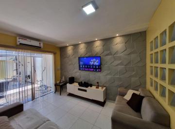 Casa de 2 quartos, Crato · Linda Casa à Venda com 200m² no Palmeiral – Energia Solar, Conforto e Segurança em Crato