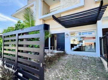 Casa · 3 Quartos · 1 Vaga · Duplex a venda em Xangri Lá