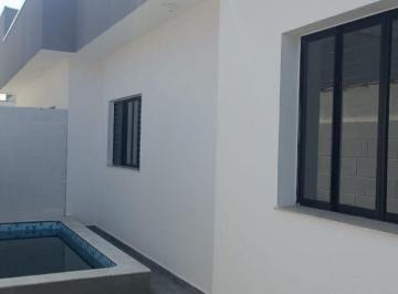 Casa de 2 quartos, Itanhaém · Casa em condomínio com 2 quartos e piscina em Itanhaém.