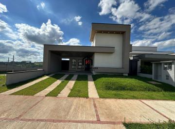 Casa · 275m² · 3 Quartos · Casa à venda - em Loteamento Residencial Fazenda Casa Grande