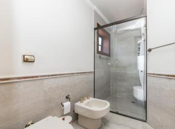 1ea0a087-8ef6-476d-a89e-4de160be944f · Aconchegante casa para venda em Alto da Boa Vista com 4 quartos, sendo 4 suítes, 788m²