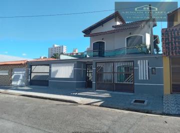 Casa · 206m² · 4 Quartos · 4 Vagas · Casa à venda - no Balneário Flórida
