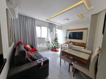 Casa · 70m² · 2 Quartos · 1 Vaga · Sobrado em condomínio com 2 suítes, lavado e quintal privativo.