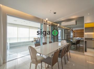 Apartamento · 171m² · 2 Quartos · 4 Vagas · Apartamento Mobiliado, Amplo Terraço e 4 Vagas na Garagem
