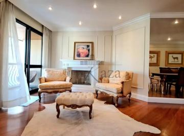 Apartamento · 156m² · 3 Quartos · 3 Vagas · Oportunidade - Apartamento - Jardim América - 3 Dormitórios - 156m² - Próximo ao Colégio Dante Aligh